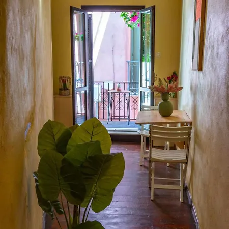 Mythos -old Town-old Harbour Chania