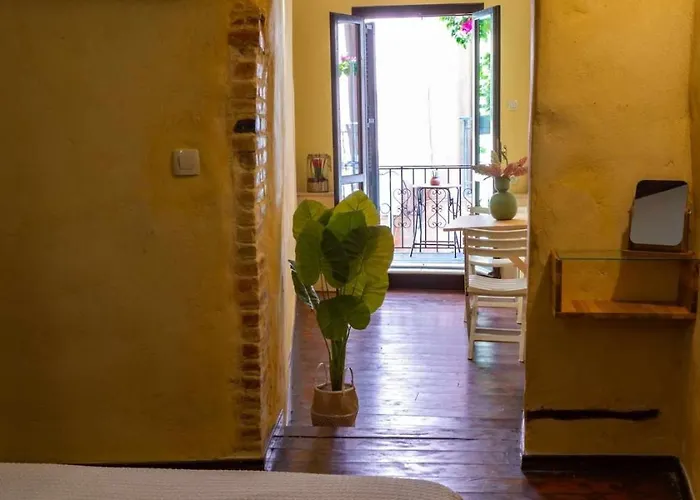 Mythos -old Town-old Harbour Chania